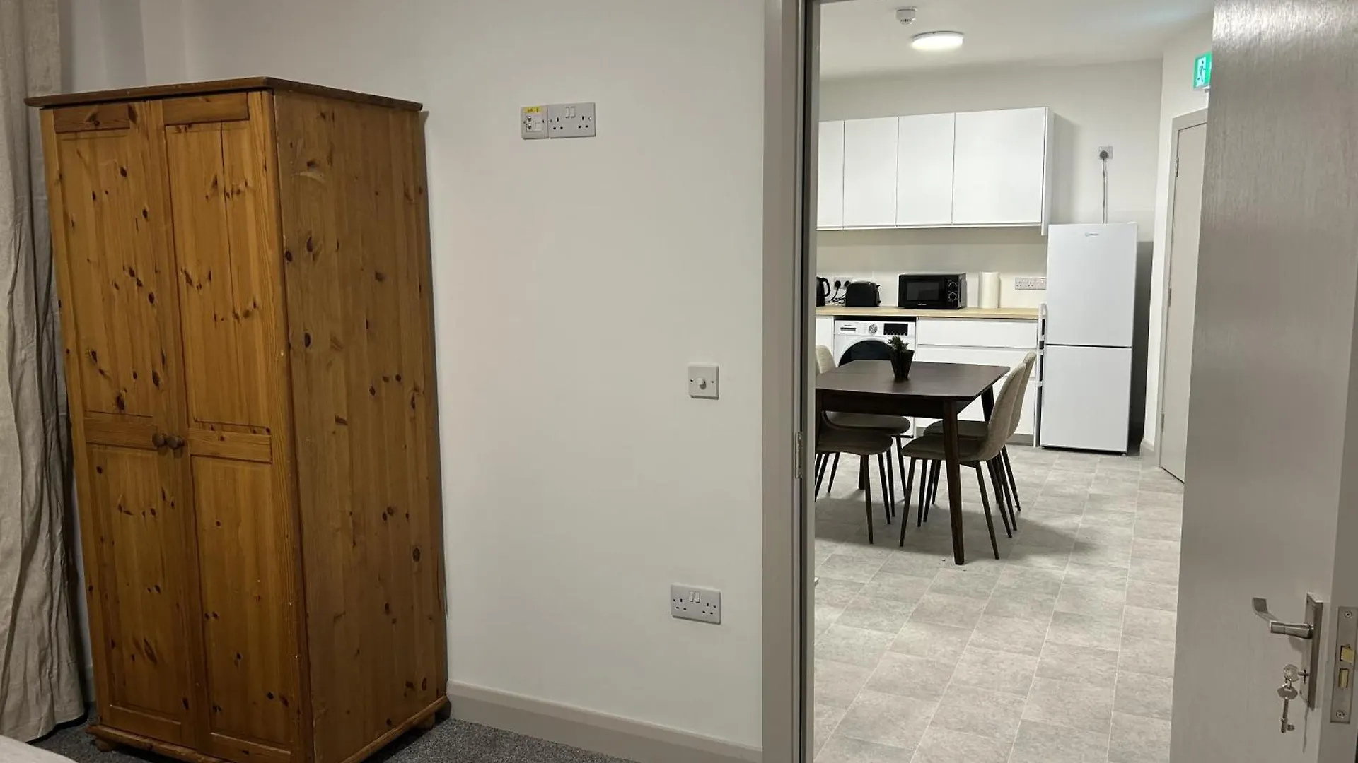 Iec Campus Apartman Cork